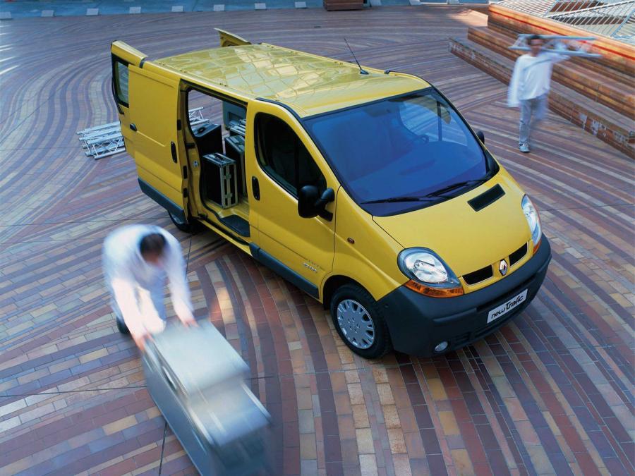  Renault Trafic Van 2001 года  (фото 2 из 4)